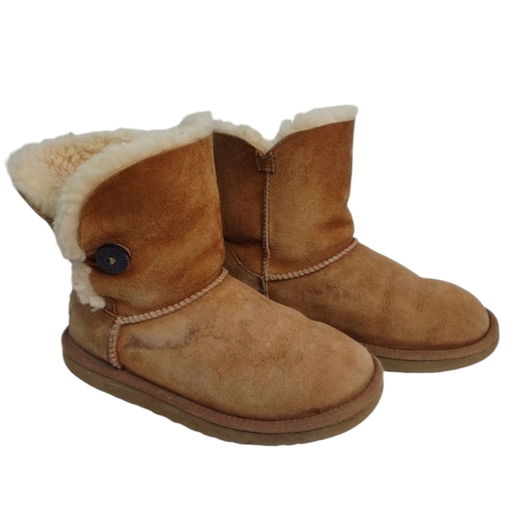 UGG Australia Bailey Button Suede Sheepskin Winter Snow Boots Size 5 - Picture 1 of 9